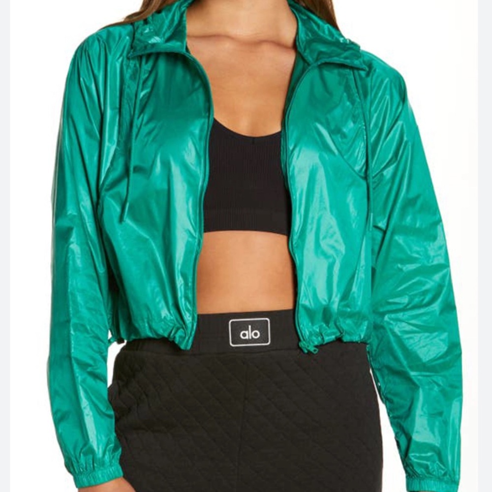 ALO Yoga Sprinter Hooded Cropped Windbreaker Jacket Green Emerald LARGE